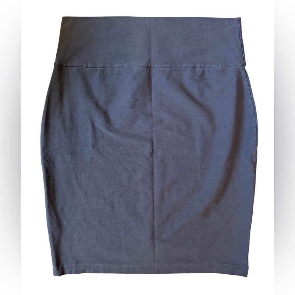 Eileen Fisher Stretch Knit Pencil Skirt
Size Small โ Excellent Condition